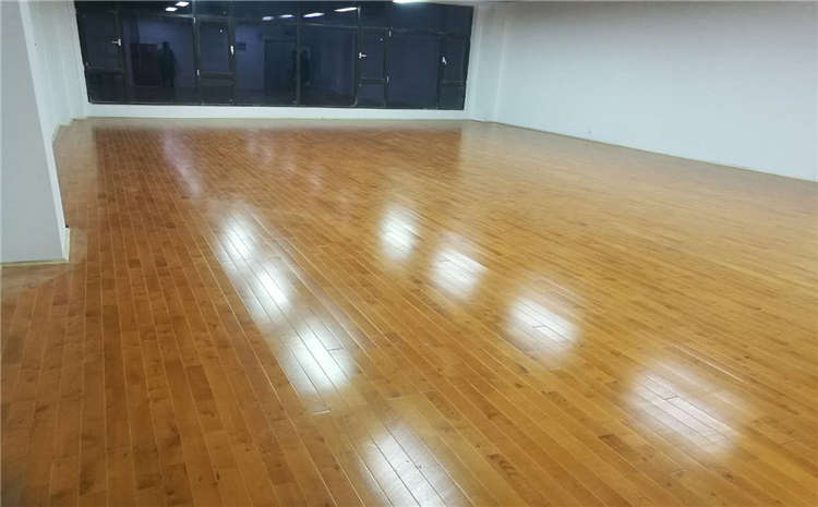 20厚籃球場地木地板市場**表