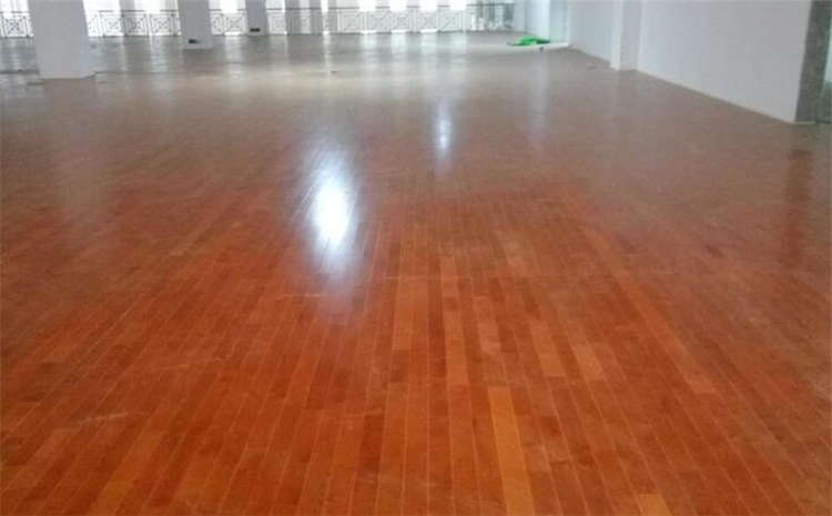 柞木乒乓球館木地板報價