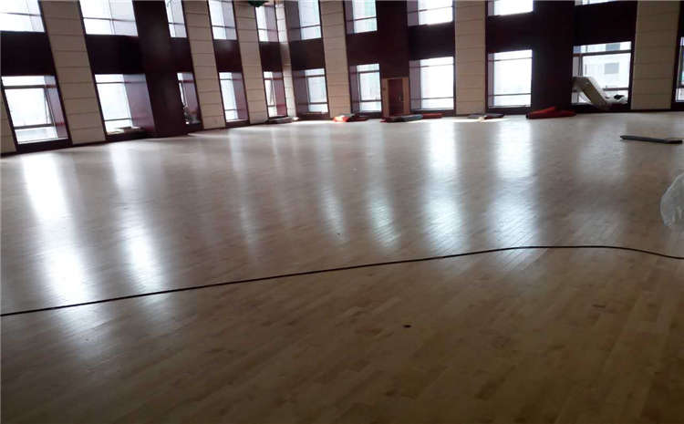 柞木籃球館木地板報價