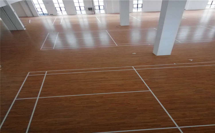專業的體育館木地板每平米價格