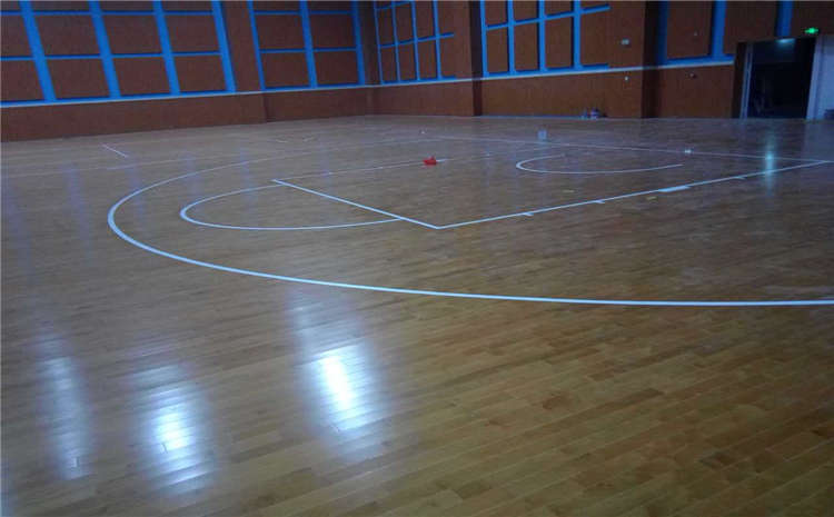上海安裝運動木地板材料廠家