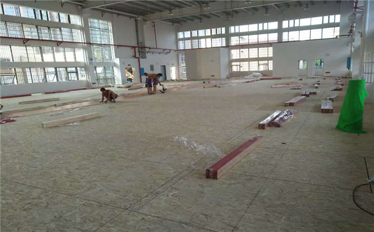 拼接板風雨操場地板規格
