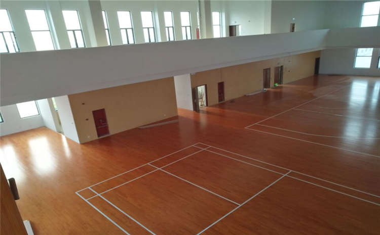 柞木運動籃球地板施工技術方案