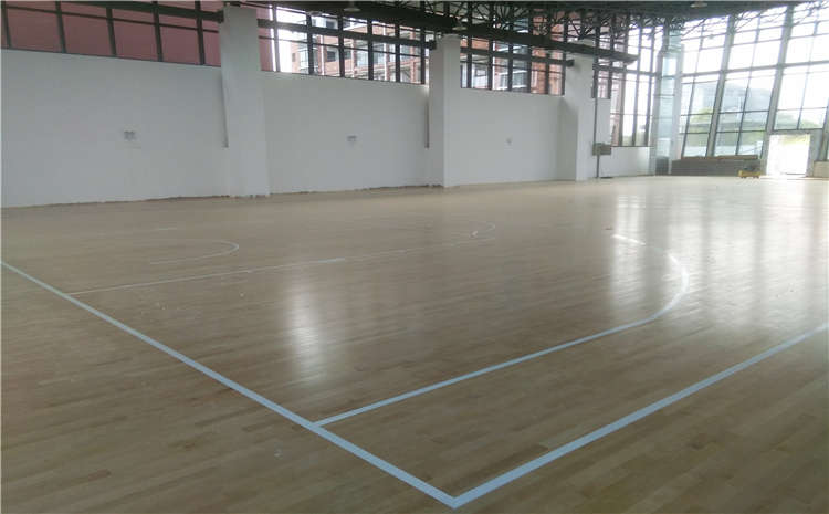 學校體育館實木地板**是多少錢?