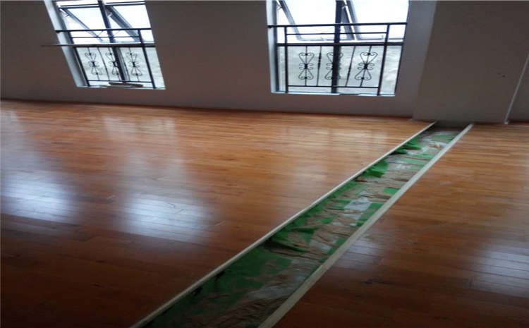 柞木籃球場木地板**